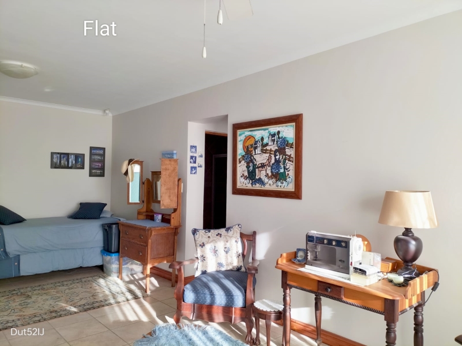 4 Bedroom Property for Sale in Fraaiuitsig Western Cape